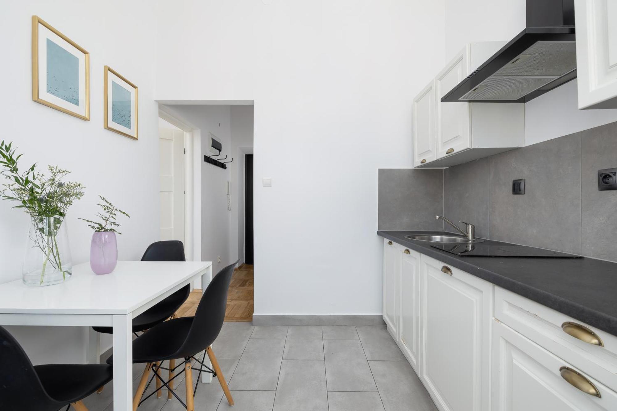 1-Bedroom Apartment - 65 Dluga Street Krakkó Kültér fotó